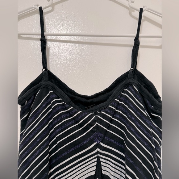 Women's - Volcom Black/Purple/White Diagonal Striped Skater Tank - Small - Picture 5 of 7
